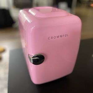 Crownful skincare mini fridge